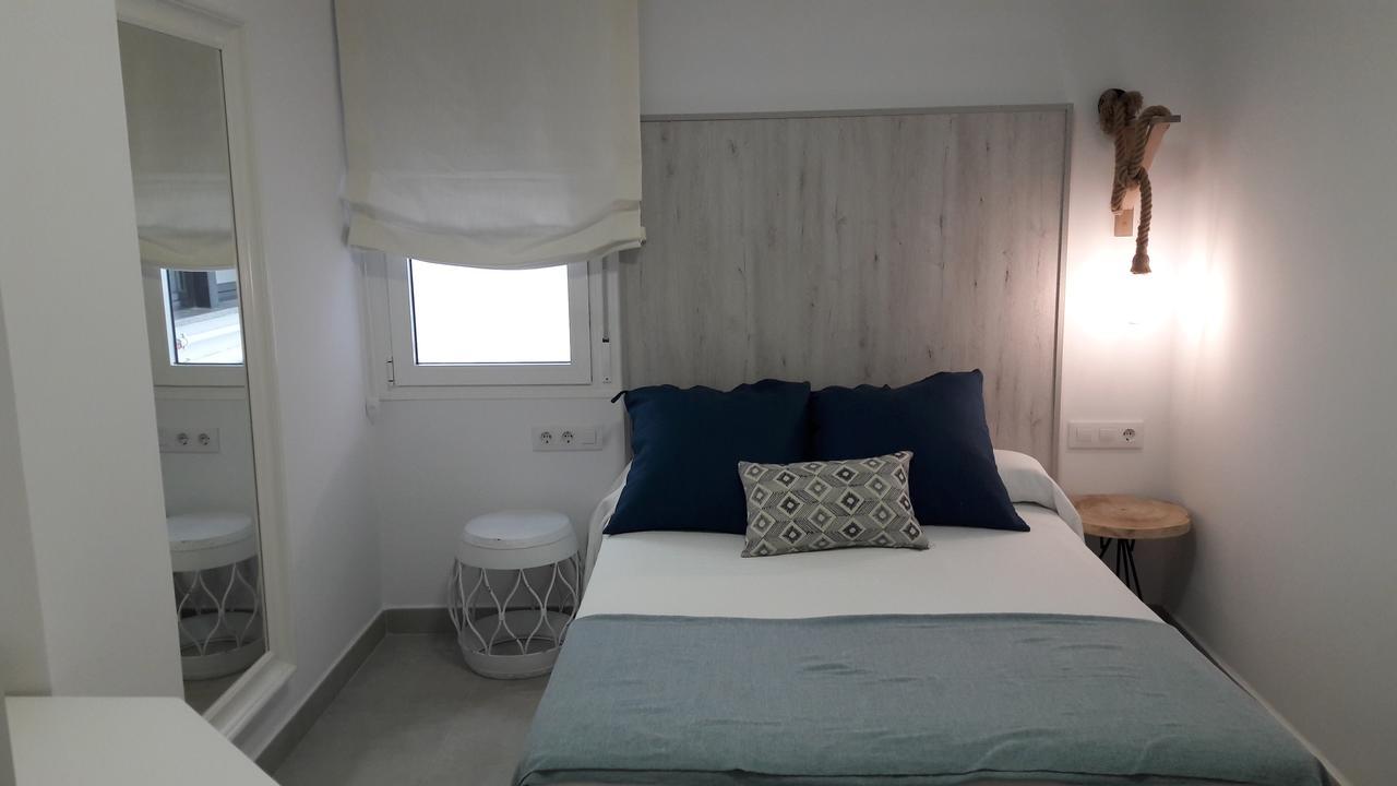 Hostal Cervantes Playa Garrucha Exterior photo